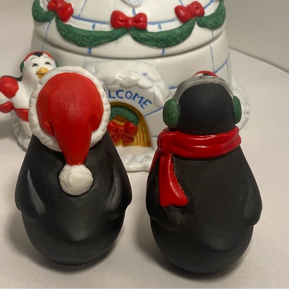 90s FIGIS Penguin Igloo Christmas Dish bowl LOT Salt and Pepper Shaker Vintage - Picture 13 of 16